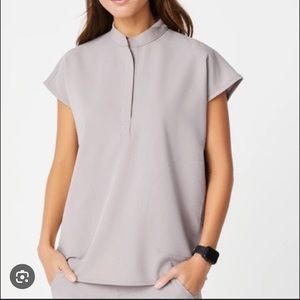 FIGS WOMENS SLATE RAFAELA MANDARIN COLLAR SCRUB TOP